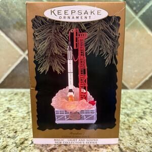New 1996 Hallmark Keepsake Freedom 7 Ornament Journeys Into Space #1 Light Sound